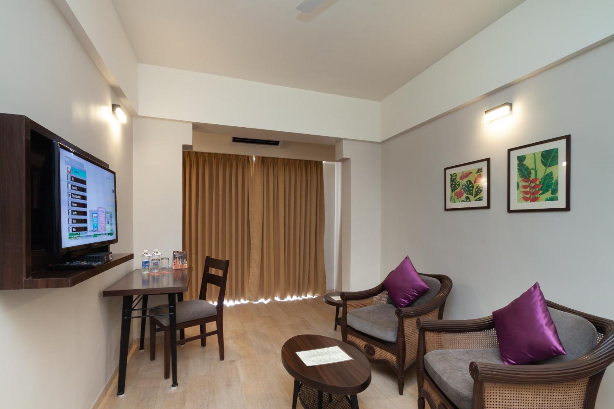 Somy Plaza Calangute Goa - Formerly Somy Resort Exterior foto